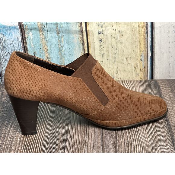 Amalfi By Rangoni Women’s Brown Suede Heels Pump Size 10M Made In Italy - Picture 8 of 16